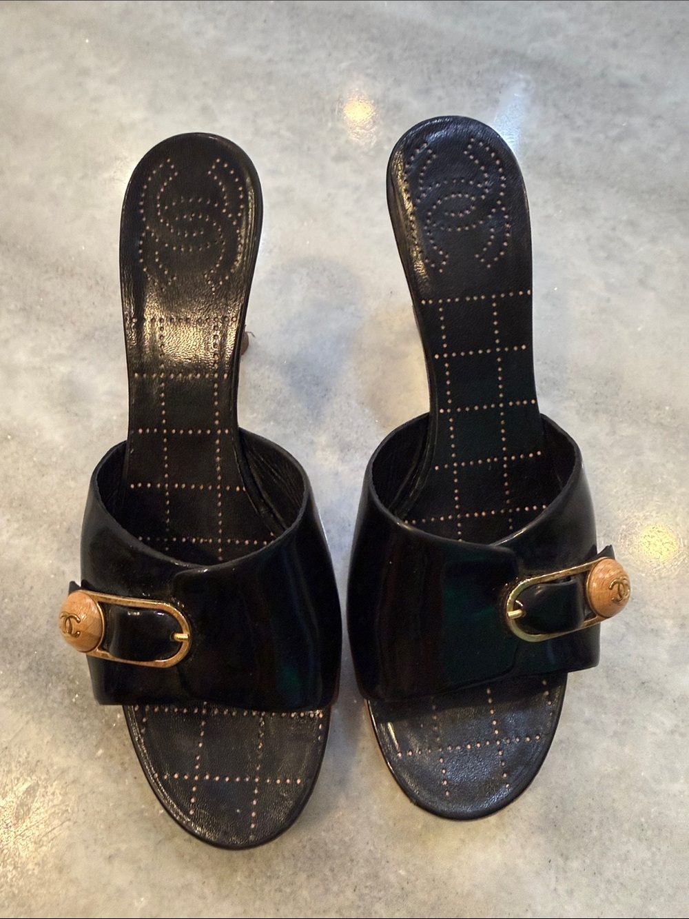 Chanel Black Women's Slide Sandals w/Gold Accent 41